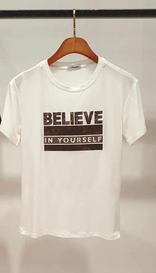 T-shirt baby look Believe in Yourself